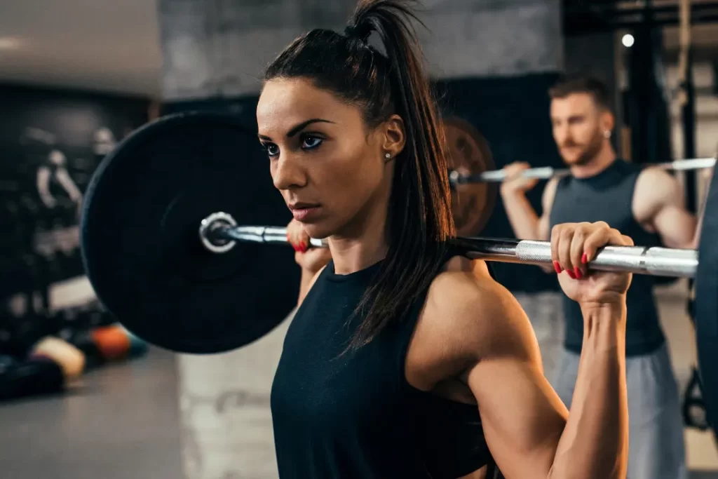 Fit young girl in the gym 